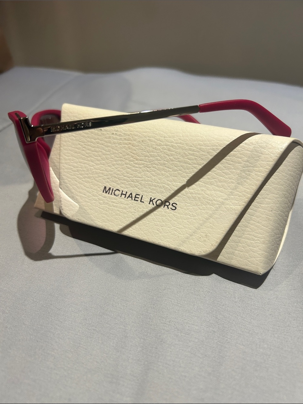 Michael Kors Women's Fuchsia Round Sunglasses with Tinted Lenses - Picture 2 of 3